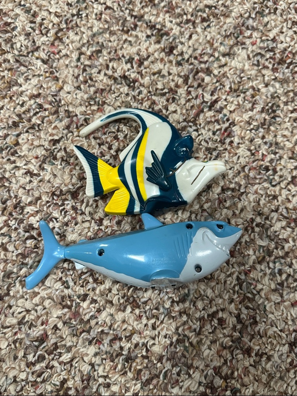 Vintage McDonalds finding Nemo Toys